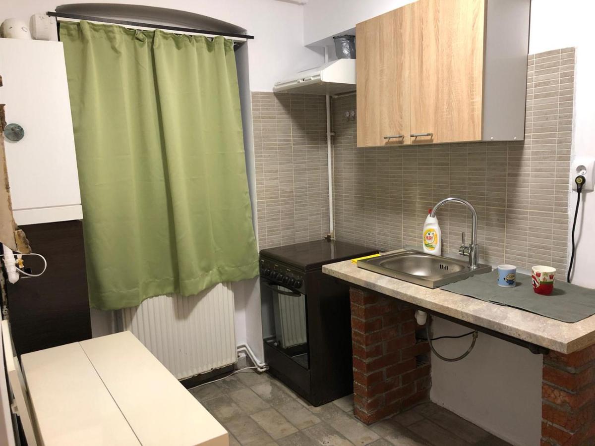 Garsoniera Centru Brasov Διαμέρισμα Εξωτερικό φωτογραφία
